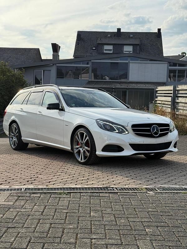 Usata Mercedes E350 2015 Bianco Station wagon