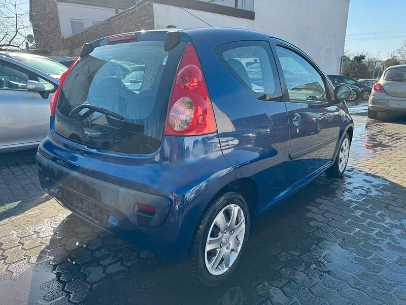 Gebraucht Peugeot 107 Filou 68 PS (50 kW) 2006 Blau Kleinwagen