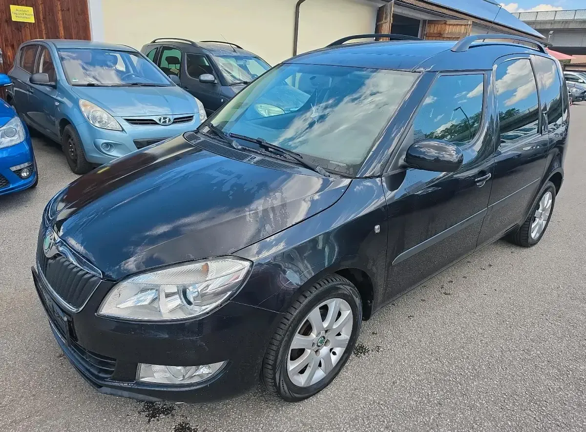 Gebraucht Skoda Roomster 86 PS (63 kW) 2010 Schwarz Van / Kleinbus
