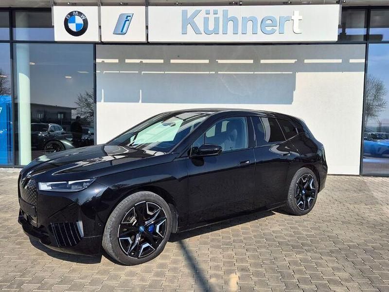 Gebraucht BMW iX Performance 239 kW (326 PS) 2024 Schwarz SUV