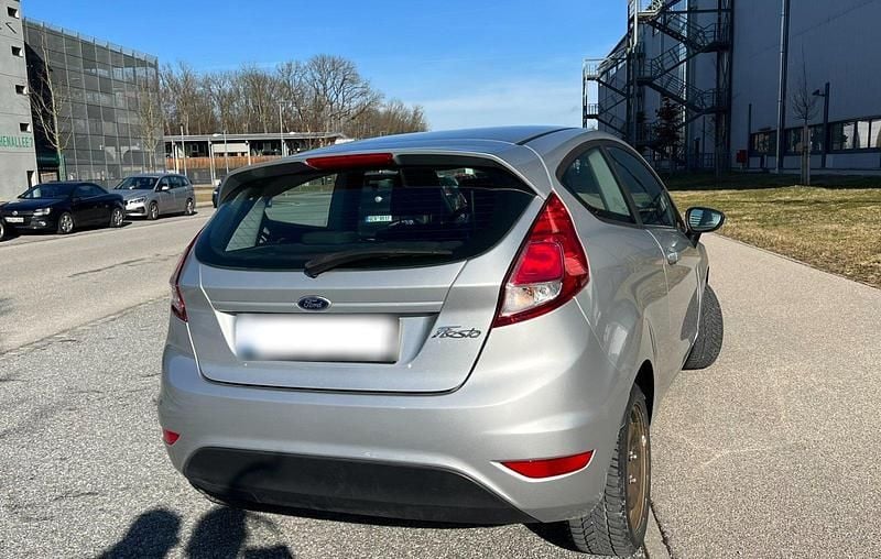 Gebraucht Ford Fiesta 80 PS (58 kW) 2016 Limousine