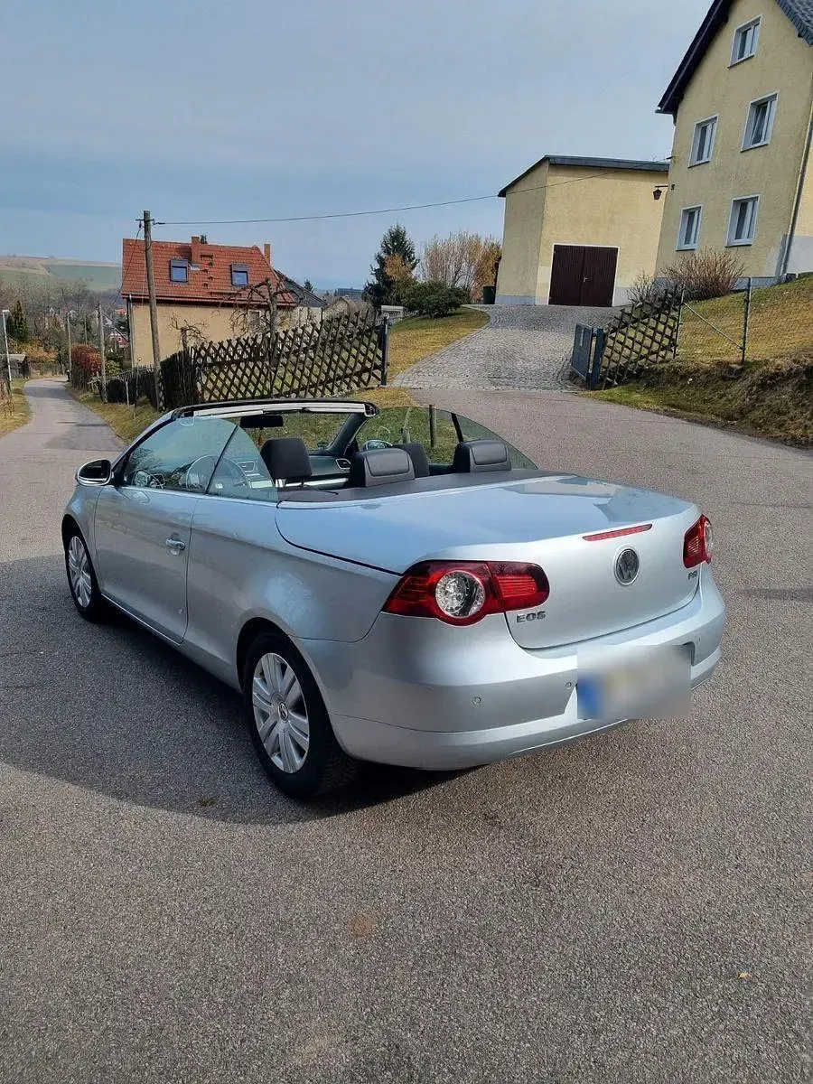 Gebraucht VW Eos 116 PS (85 kW) 2007 Silber Cabrio