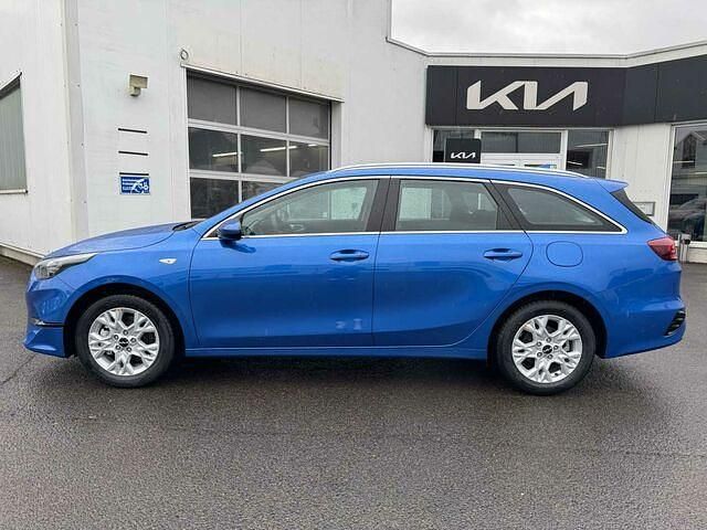 Gebraucht Kia Ceed Sportswagon Vision 140 PS (102 kW) 2022 Andere farbe Kombi