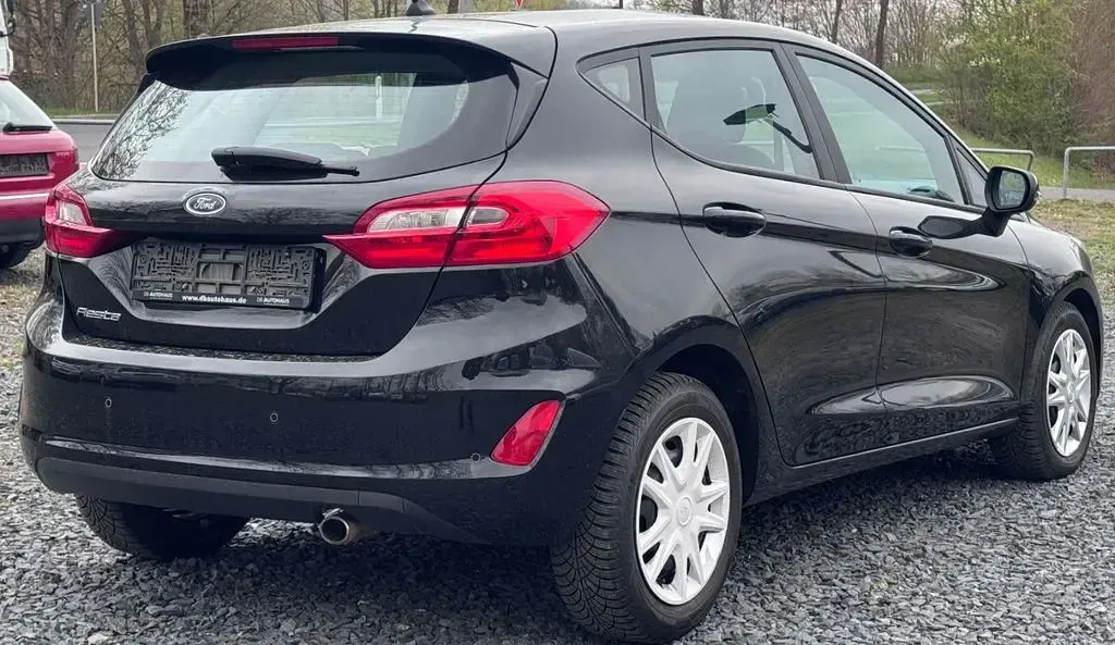 Gebraucht Ford Fiesta Cool & Connect 86 PS (63 kW) 2019 Schwarz Kleinwagen