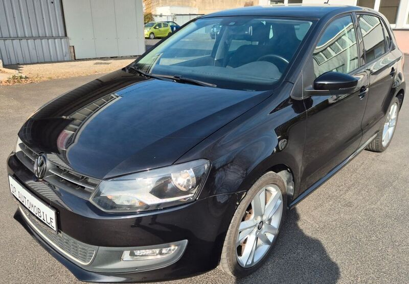 Deep black perleffekt Gebraucht 2011 VW Polo Team Limousine | 6.490 € (Guter Preis) - Bild 1/4