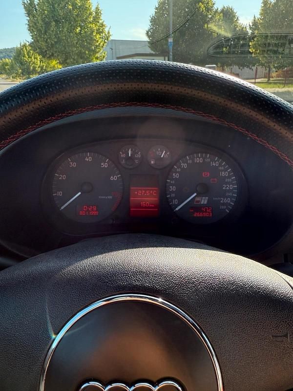 Second-hand Audi S3 290 CP (213 kW) 1999 Negru Hatchback