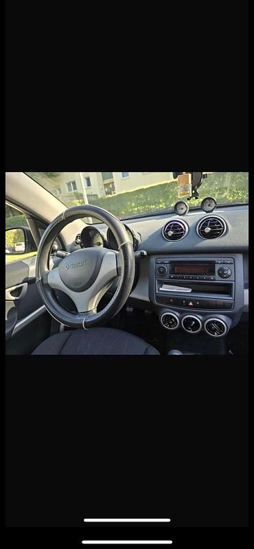 Schwarz Gebraucht 2004 Smart ForFour Kleinwagen | 950 € (Superpreis) - Bild 1/4