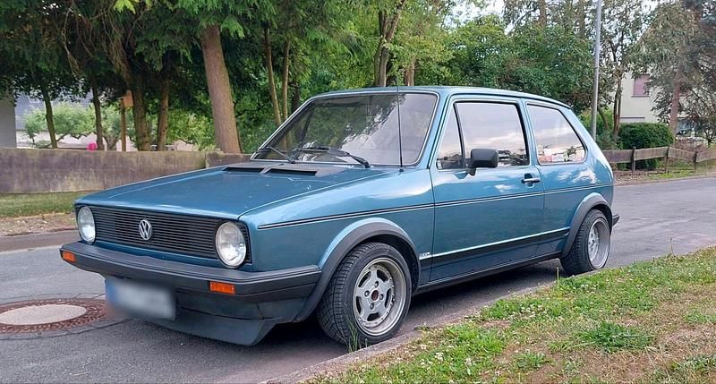 Gebraucht VW Golf I 71 PS (52 kW) 1981 Blau Kleinwagen