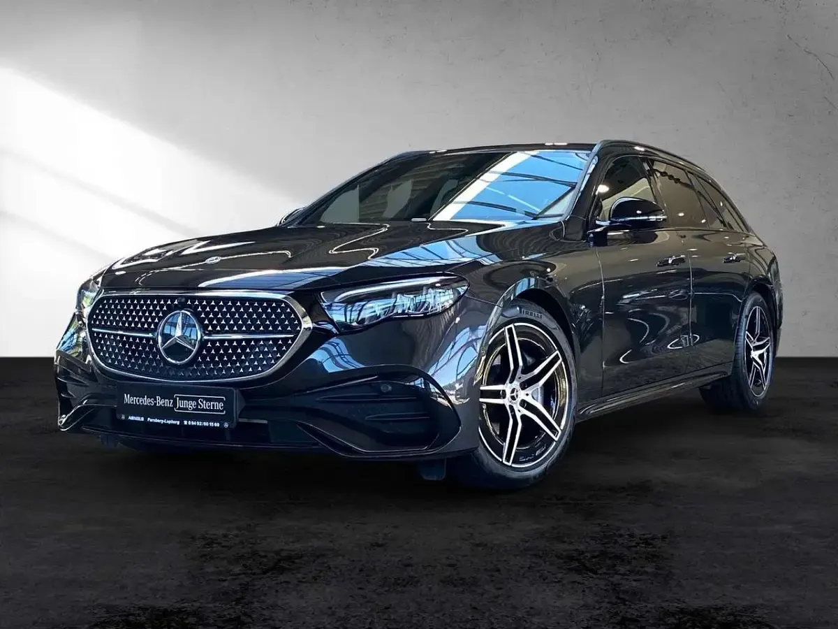 Gebraucht Mercedes E220 AMG line 197 PS (144 kW) 2025 Grau Kombi