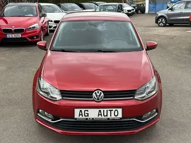 Gebraucht VW Polo Highline 90 PS (66 kW) 2015 Sunset red metallic Kleinwagen