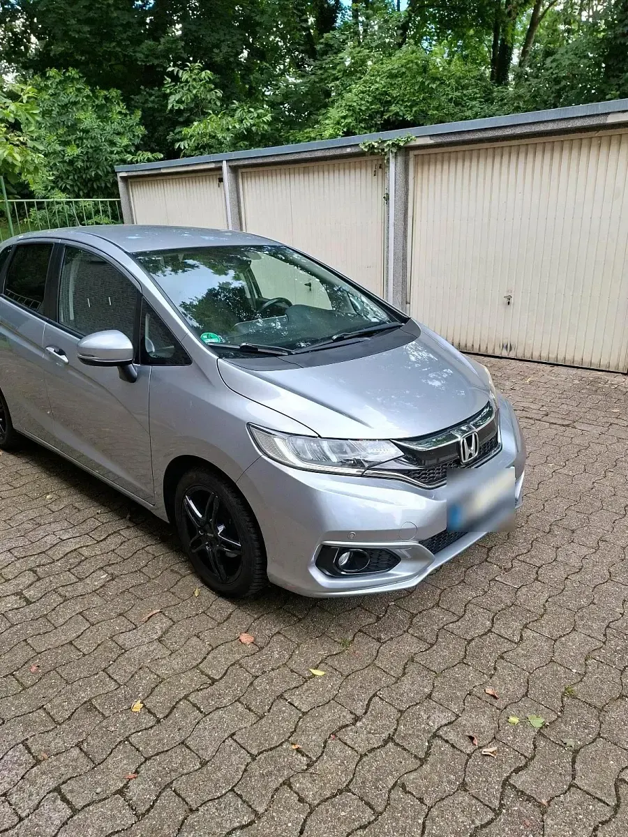 Gebraucht Honda Jazz Elegance 102 PS (75 kW) 2019 Silber Kleinwagen