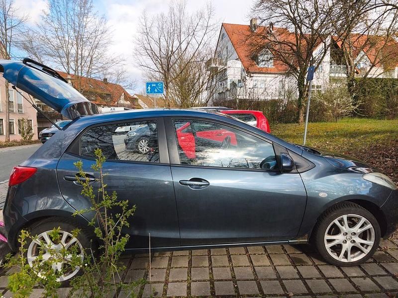 Gebraucht Mazda 2 86 PS (63 kW) 2008 Grau Kleinwagen