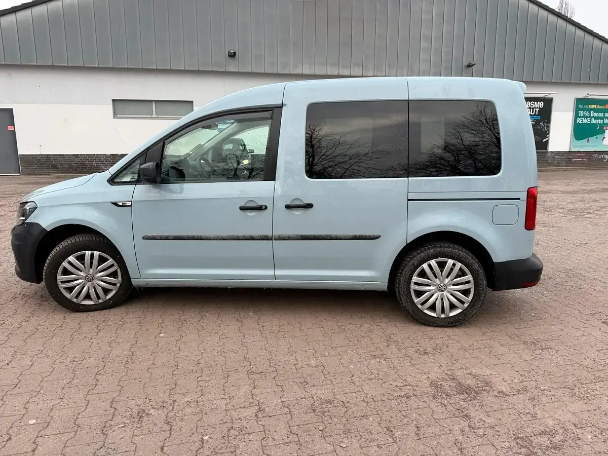 Gebraucht VW Caddy 131 PS (96 kW) 2019 Grau Van / Kleinbus