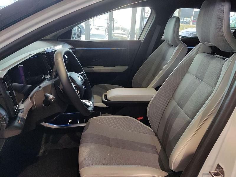 Gebraucht Renault Scenic E-Tech Iconic 160 kW (218 PS) 2024 Weiß SUV