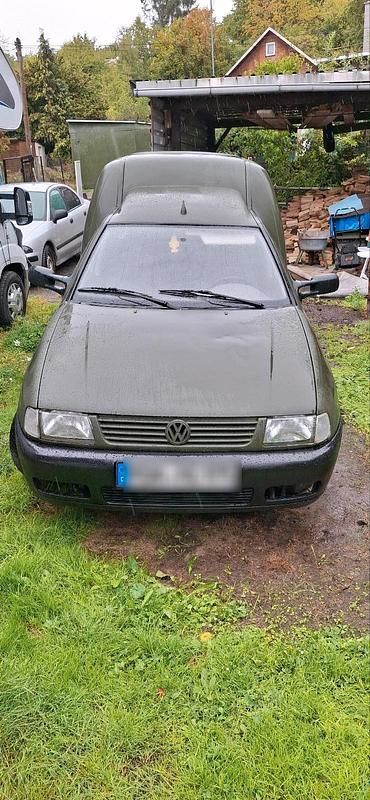 Grün Gebraucht 2002 VW Caddy Van / Kleinbus | 1.900 € (Fairer Preis) - Bild 1/4