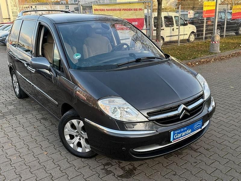 Grau Gebraucht 2010 Citroën C8 Exclusive Van / Kleinbus | 3.850 € (Fairer Preis) - Bild 1/4