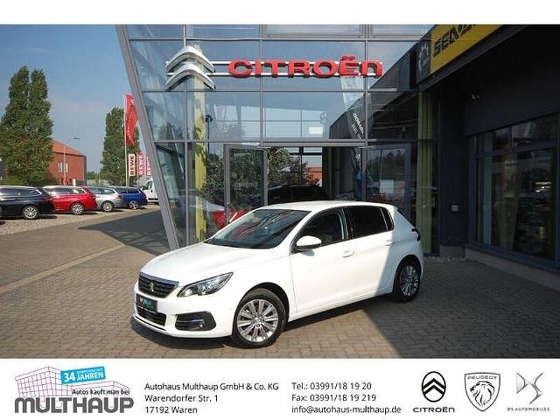 Gebraucht Peugeot 308 Allure 131 PS (96 kW) 2021 Weiß Limousine