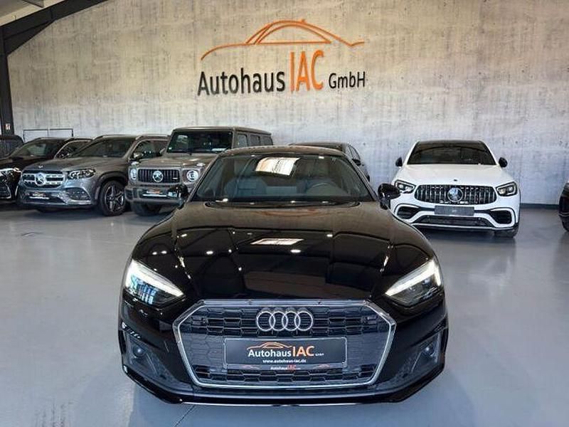 Gebraucht Audi A5 Ambiente 163 PS (119 kW) 2022 Schwarz Limousine