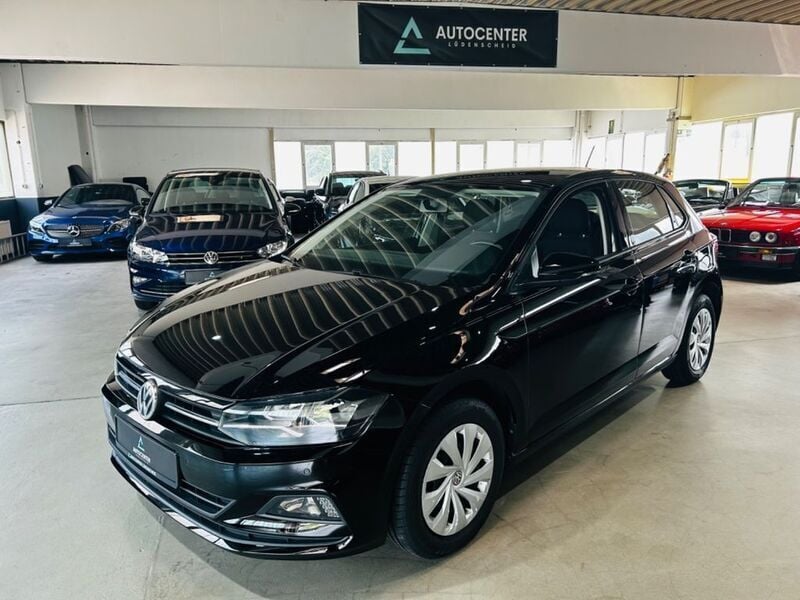 Schwarz Gebraucht 2018 VW Polo Comfortline Limousine | 11.890 € (Guter Preis) - Bild 1/4