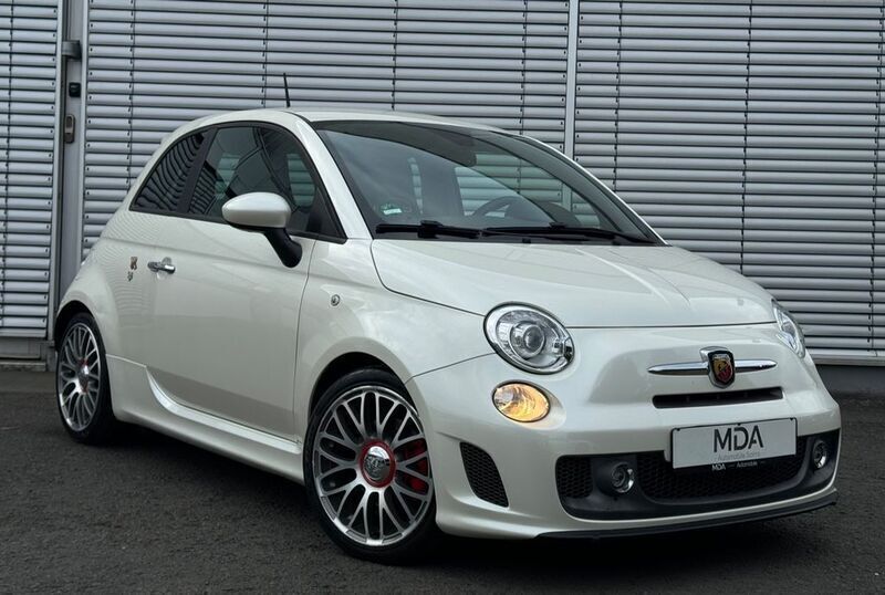 Weiß Gebraucht 2013 Abarth 595 Turismo Kleinwagen | 11.850 € (Fairer Preis) - Bild 1/4