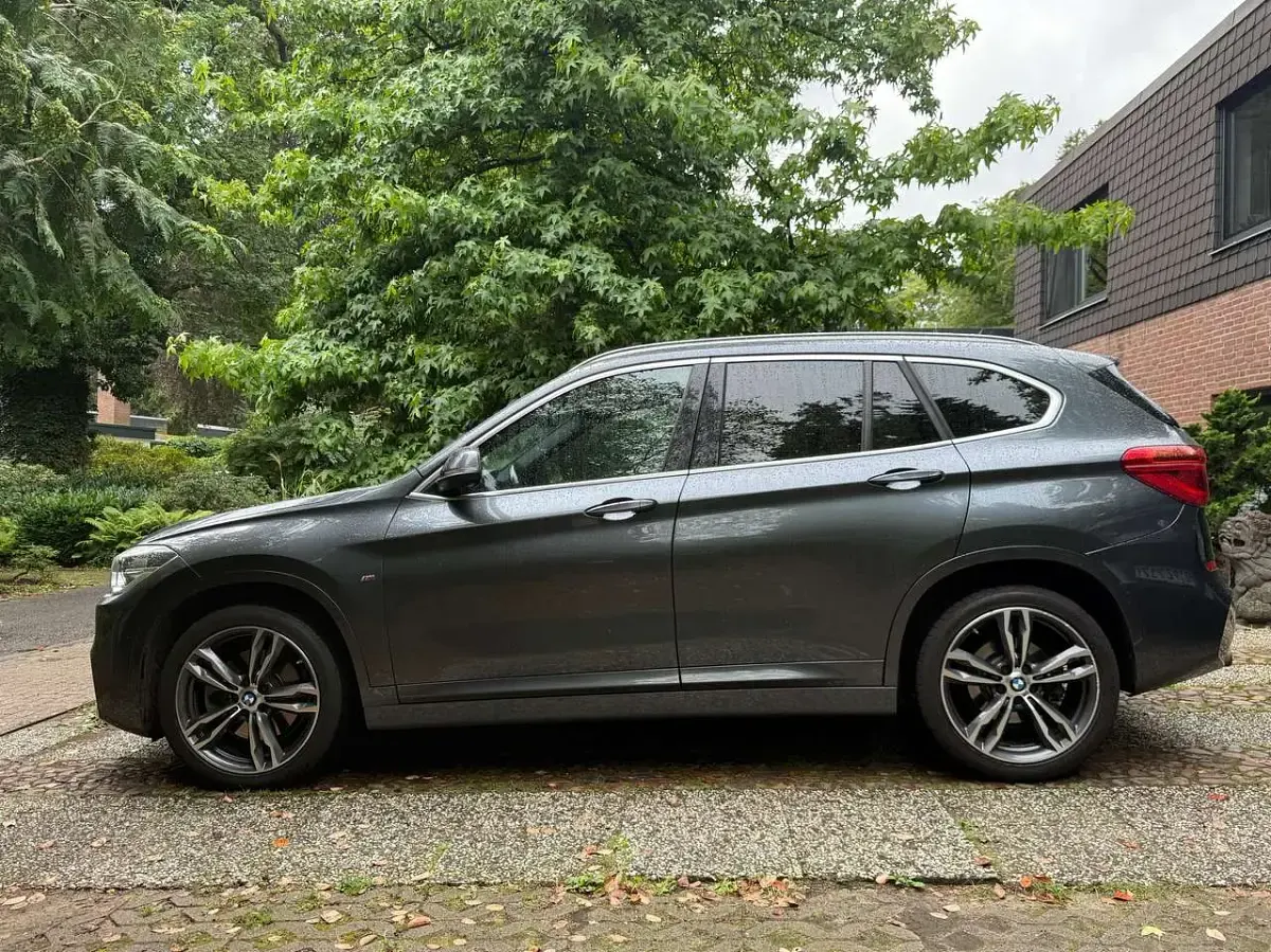Gebraucht BMW X1 M Sport 190 PS (139 kW) 2017 Grau SUV