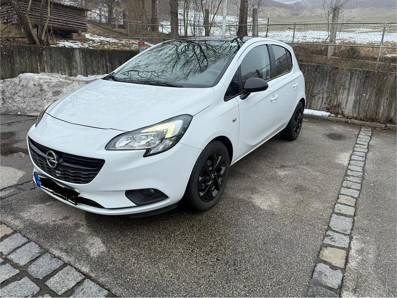 Weiß Gebraucht 2017 Opel Corsa Kleinwagen | 7.925 € (Guter Preis) - Bild 1/4