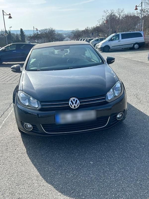 Gebraucht VW Golf 105 PS (77 kW) 2011 Schwarz Cabrio