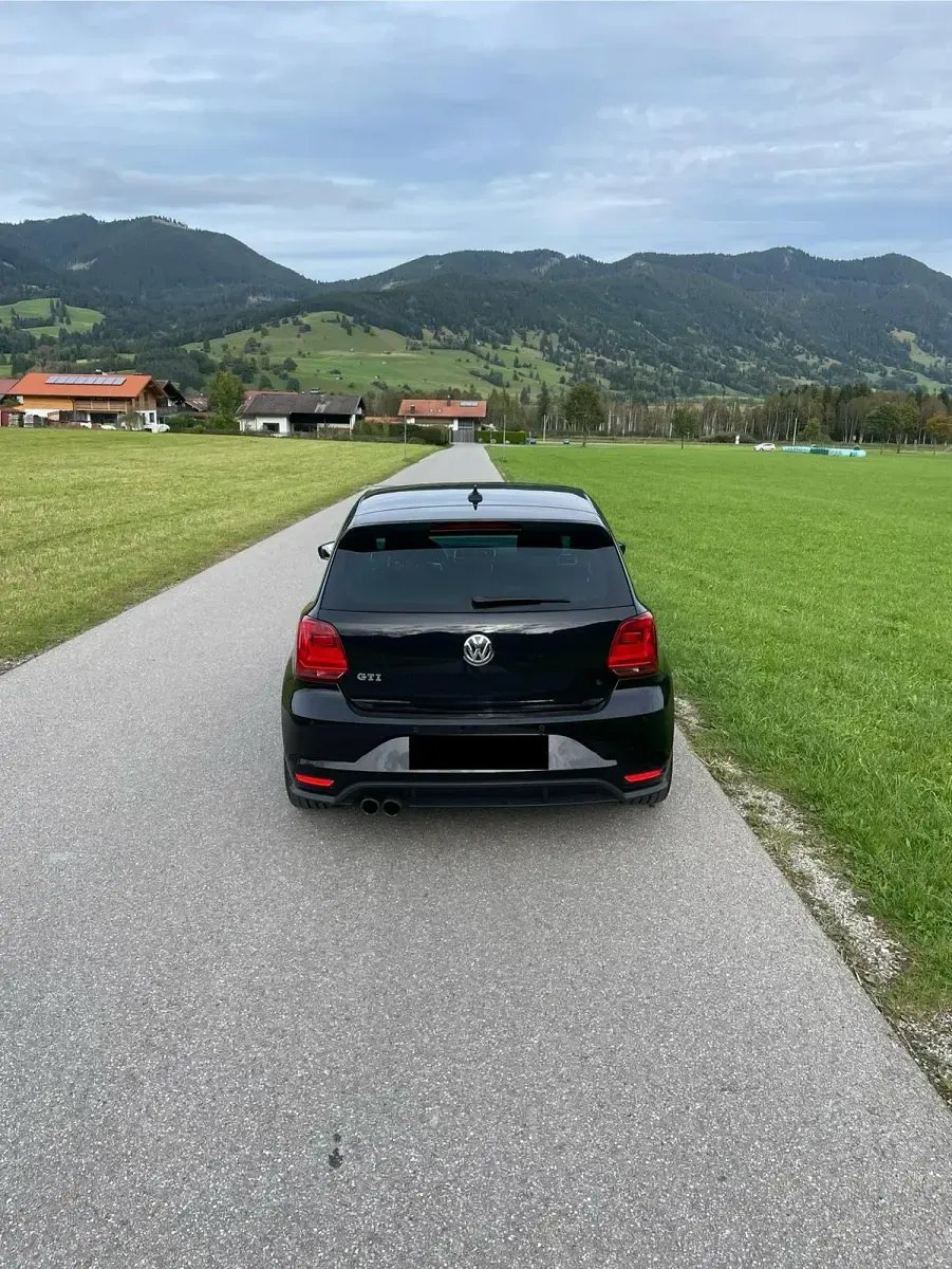 Gebraucht VW Polo GTI 192 PS (141 kW) 2015 Schwarz Kleinwagen