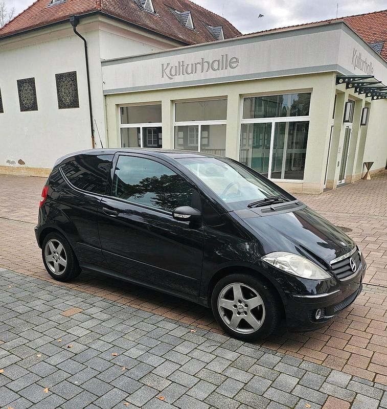 Schwarz Gebraucht 2005 Mercedes A170 Kleinwagen | 2.750 € (Superpreis) - Bild 1/4