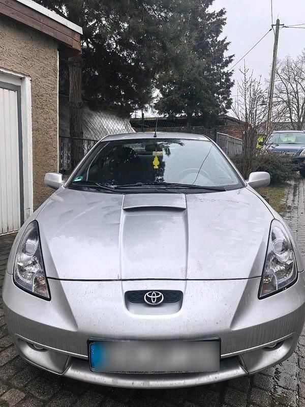 Gebraucht Toyota Celica 143 PS (105 kW) 1999 Silber Coupé
