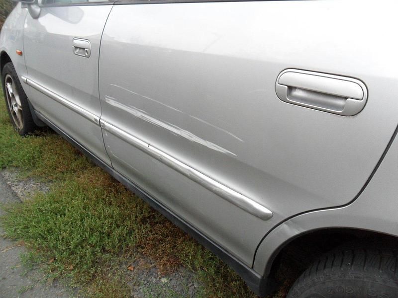 Gebraucht Honda Shuttle 150 PS (110 kW) 1999 Silber Van / Kleinbus