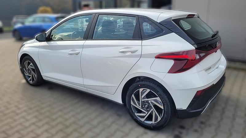 Neu Hyundai i20 90 PS (66 kW) 2026 Metallic Kleinwagen