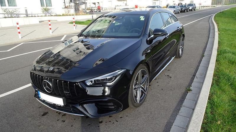 Schwarz Gebraucht 2020 Mercedes CLA45 AMG Shooting Brake AMG Kombi | 39.500 € (Superpreis) - Bild 1/4