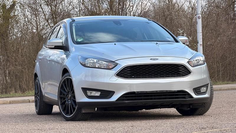 Second-hand Ford Focus 125 CP (91 kW) 2016 Argintiu Break