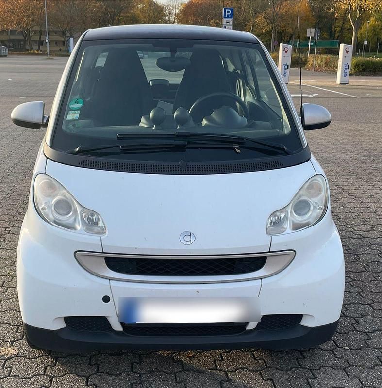Weiß Gebraucht 2009 Smart ForTwo Coupé Pulse Coupé | 3.000 € (Guter Preis) - Bild 1/4