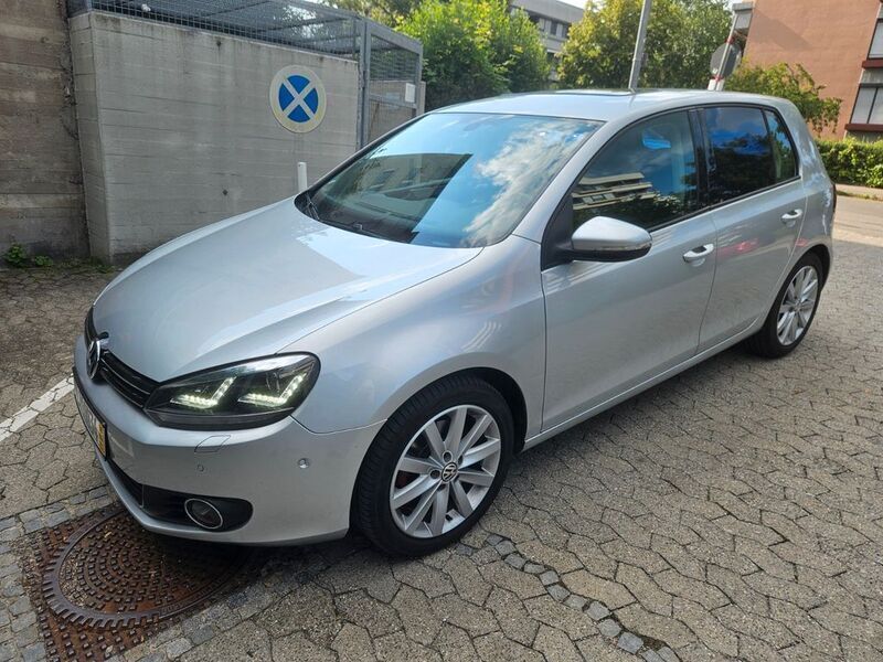 Silber Gebraucht 2009 VW Golf VI Highline Limousine | 6.800 € (Fairer Preis) - Bild 1/4