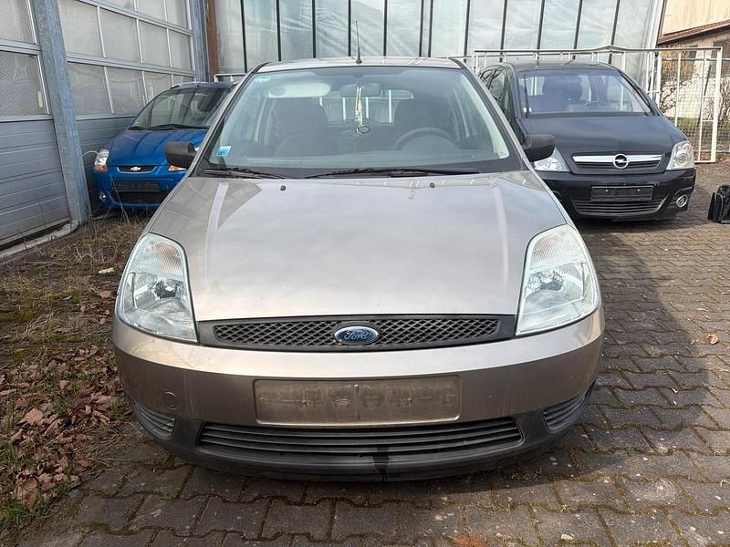 Gebraucht Ford Fiesta 100 PS (73 kW) 2003 Gold Kleinwagen