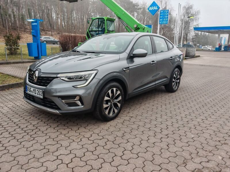 Grau Gebraucht 2022 Renault Arkana Equilibre SUV | 17.999 € - Bild 1/4