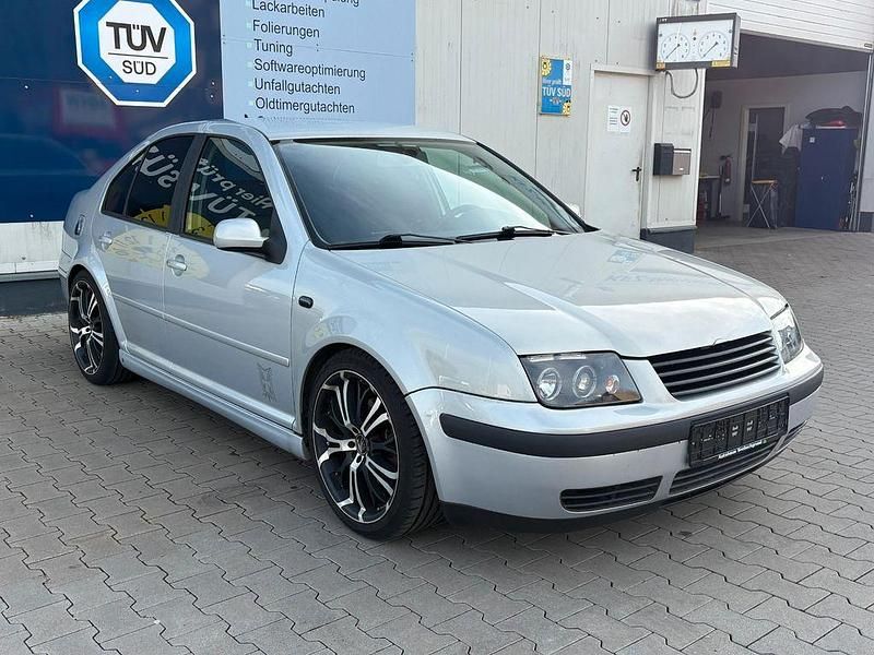 Gebraucht VW Bora Sound 150 PS (110 kW) 1999 Silber Limousine