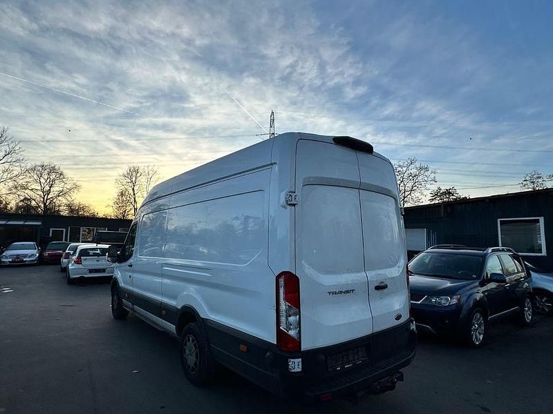 Gebraucht Ford Transit 185 PS (136 kW) 2021 Weiß Limousine