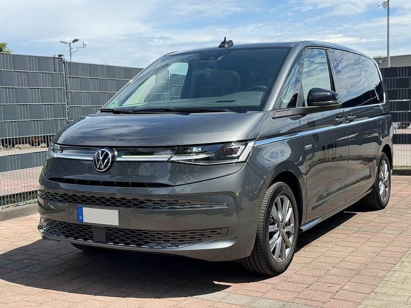 Indiumgrau metallic Gebraucht 2022 VW T7 Style Van | 49.900 € (Superpreis) - Bild 1/4