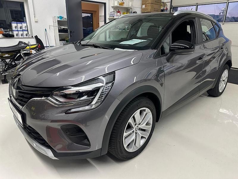 Gebraucht Renault Captur Zen 140 PS (102 kW) 2022 Grau SUV