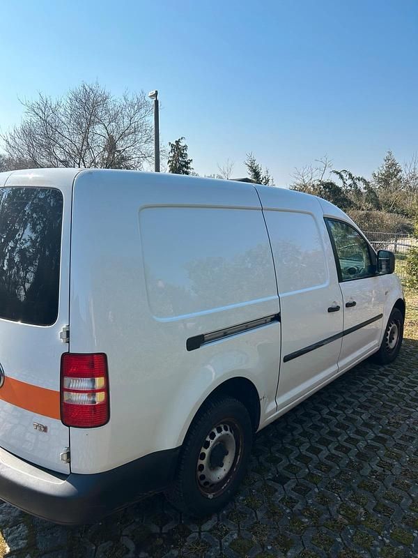 Gebraucht VW Caddy Maxi 102 PS (75 kW) 2013 Weiß Van / Kleinbus