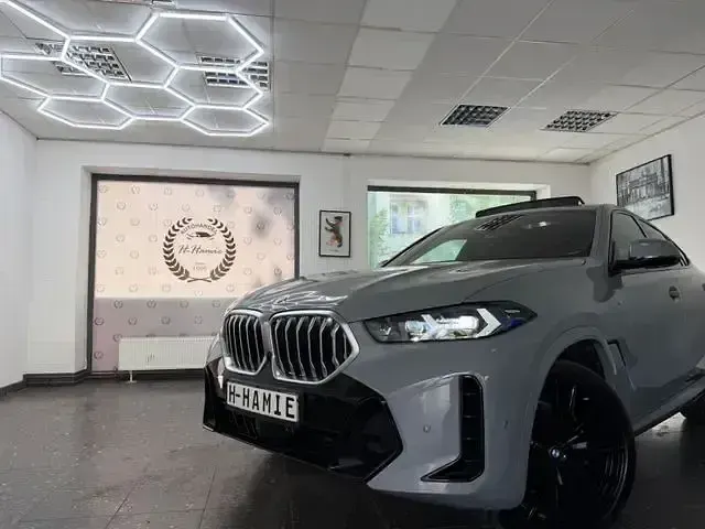 Gebraucht BMW X6 M Sport 286 PS (210 kW) 2025 Grau SUV