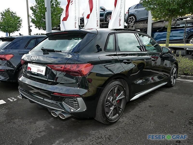 Gebraucht Audi Q2 Ambiente 310 PS (228 kW) 2021 Mythosschwarz metallic SUV