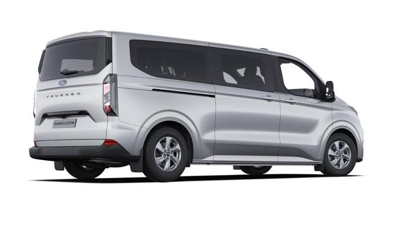 Neu Ford Tourneo Trend 136 PS (100 kW) 2025 Moondust silver metallic Van / Kleinbus