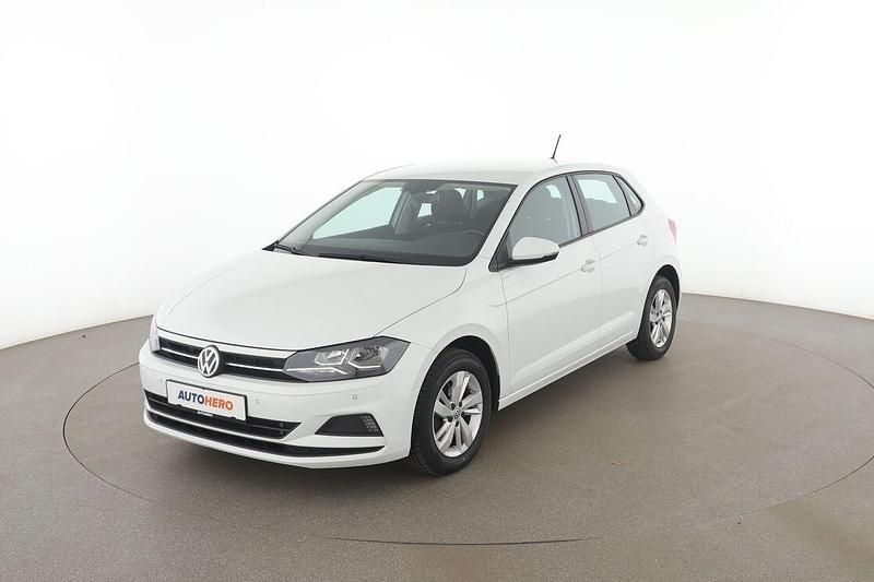 Weiß Gebraucht 2020 VW Polo Comfortline Limousine | 15.340 € (Fairer Preis) - Bild 1/3