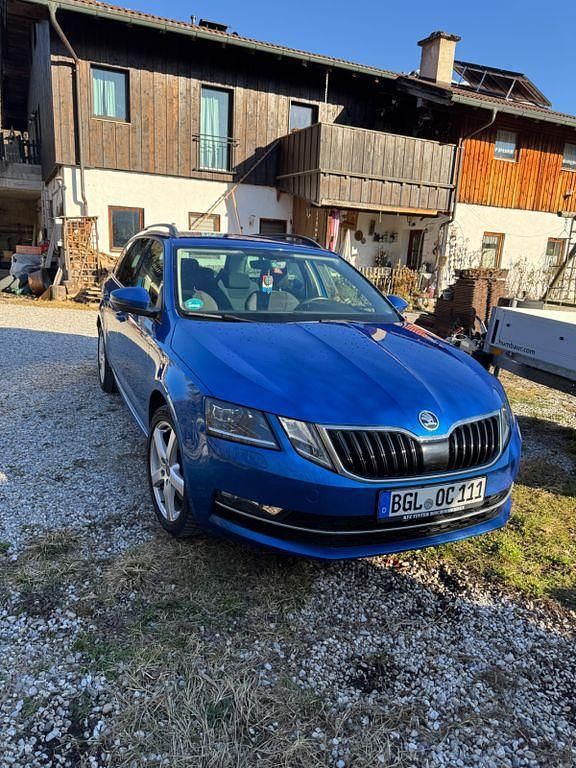Gebraucht Skoda Octavia Style 190 PS (139 kW) 2019 Blau Kombi