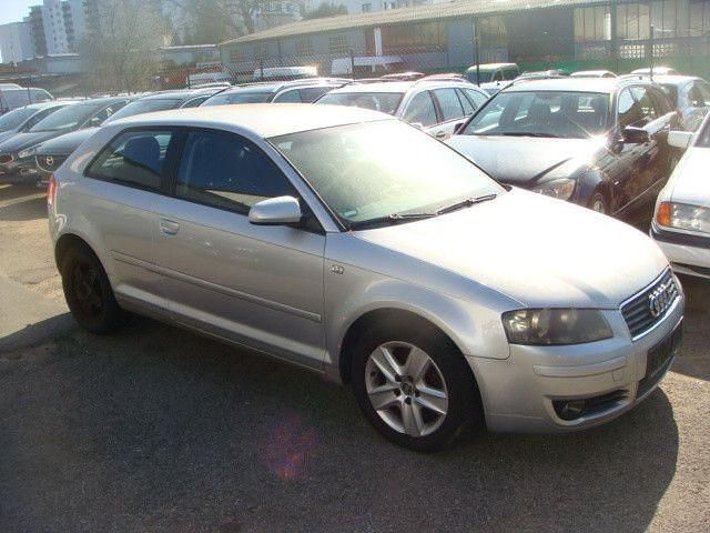 Gebraucht Audi A3 Ambition 102 PS (75 kW) 2004 Silber Kleinwagen