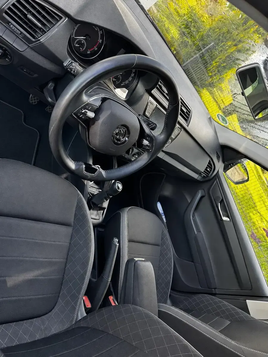 Gebraucht Skoda Fabia 95 PS (69 kW) 2000 Schwarz Kleinwagen